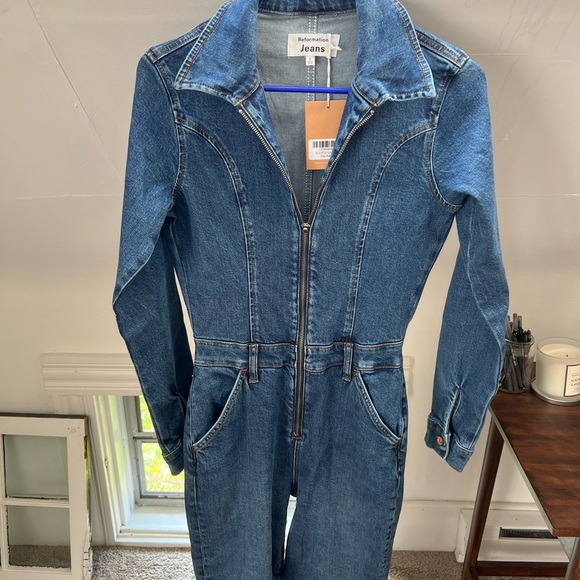 Reformation Talia Retro Flare - 2 - Picture 2 of 3